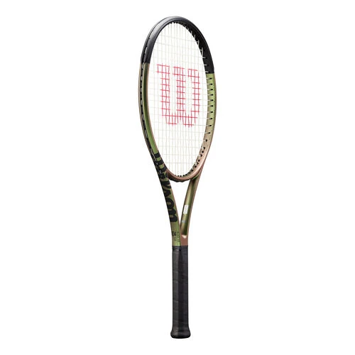 Wilson Blade 104 V8 Tour Racket 4 Wilson Blade 104 V8 Tour Racket - Image 2
