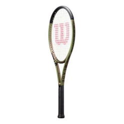 Wilson Blade 100L V8 Tour Racket -Tennis Serie Shop 03696000 0 1