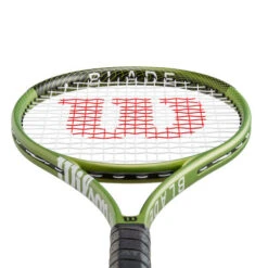 Wilson Blade Feel 100 Allround Racket 9 Wilson Blade Feel 100 Allround Racket -Tennis Serie Shop 03899000 10